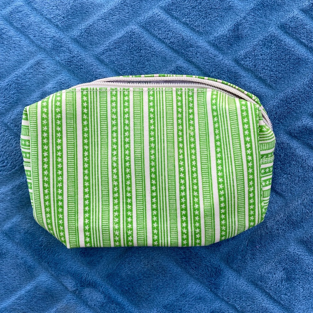 Origin change/makeup Purse
